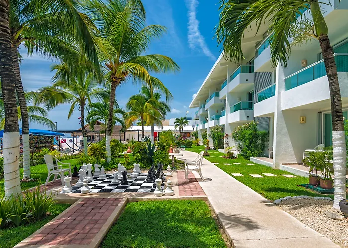 El Cid La Ceiba Beach